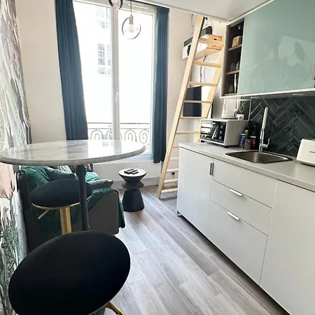 The Garden - Cosy With Ac In The Very Center Of *