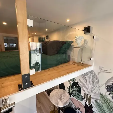 The Garden - Cosy With Ac In The Very Center Of