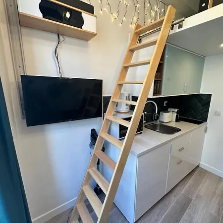 The Garden - Cosy With Ac In The Very Center Of