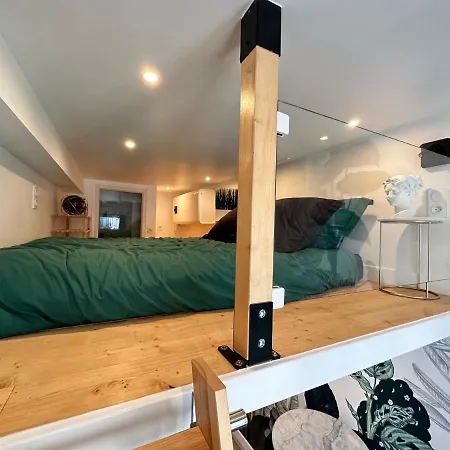 Апартаменты The Garden - Cosy With Ac In The Very Center Of *