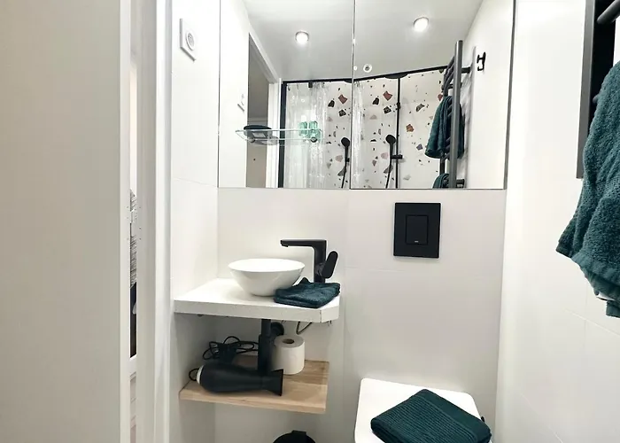 Apartmán The Garden - Cosy With Ac In The Very Center Of