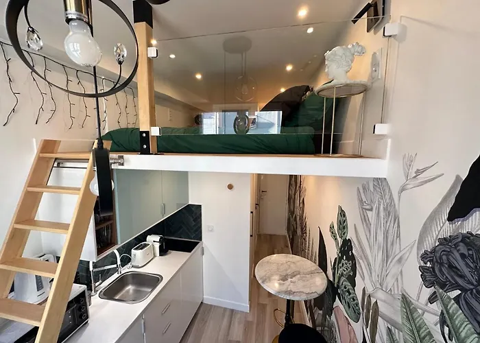 Apartmán The Garden - Cosy With Ac In The Very Center Of *